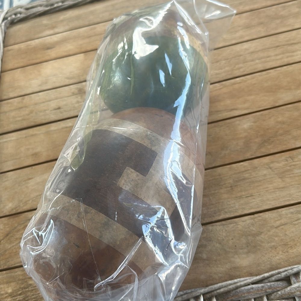 Pair of New Maracas Instruments - Picture 3 of 5